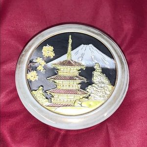 Chokin trinket porcelain bowl w lid